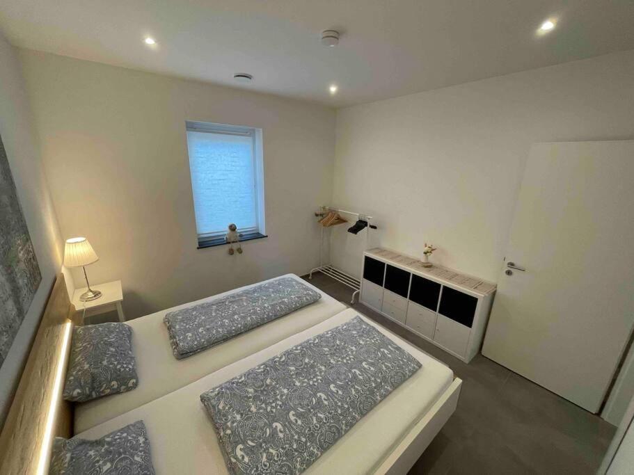 Gemuetliche, Topp Ausgestattete Ferienwohnung Bann Экстерьер фото